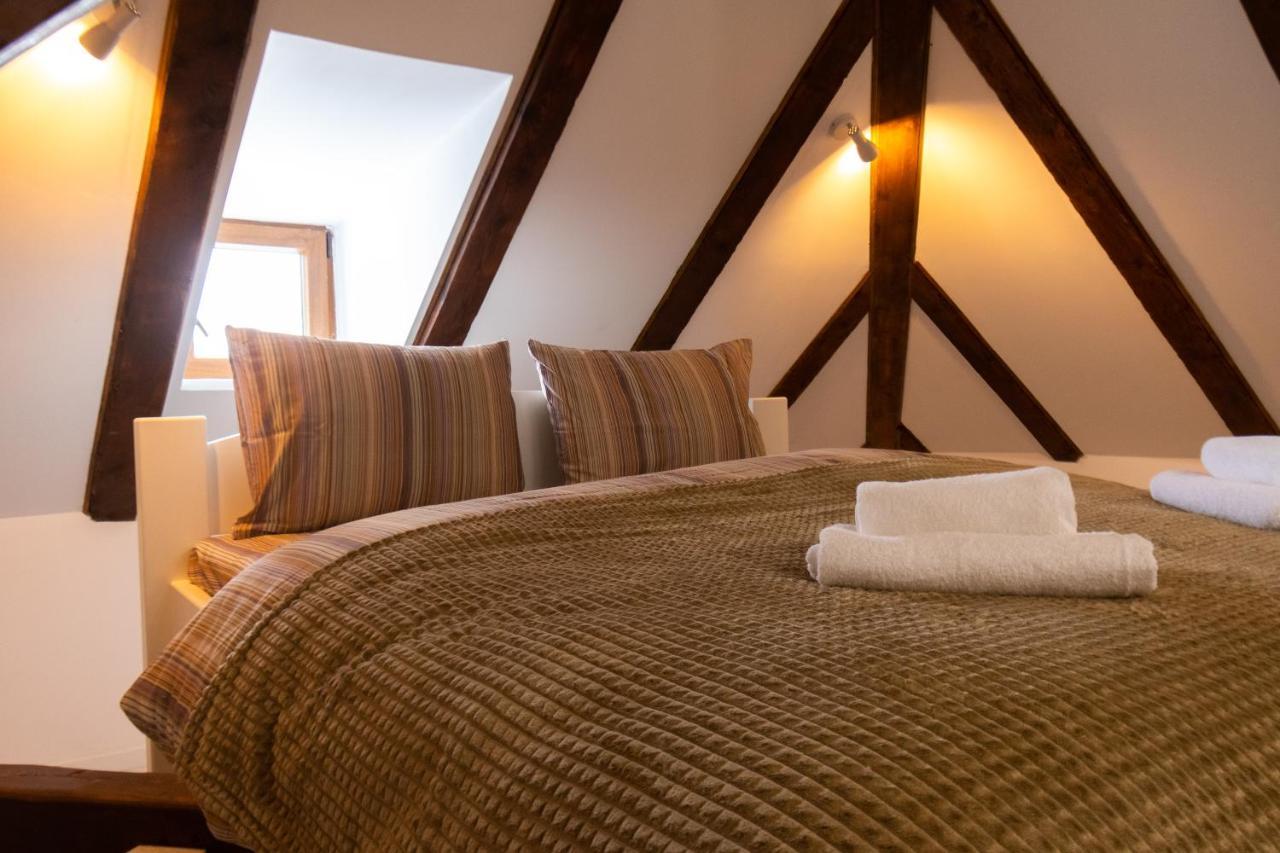 Apartament Old Town - Moments Away From The Black Church *